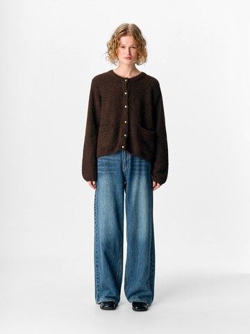 Cardigan 'SAGGIA' OBJECT en marron