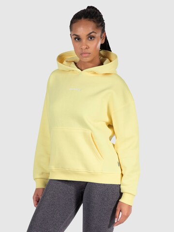 Smilodox Sweatshirt 'Jacey' in Yellow: front