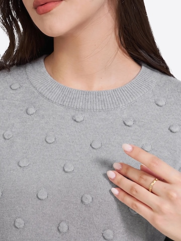 Pullover di Imily Bela in grigio