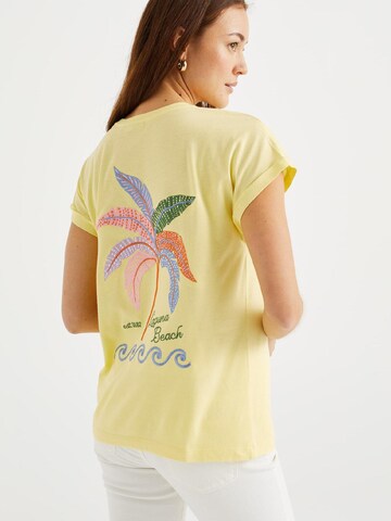 Tricou de la WE Fashion pe galben