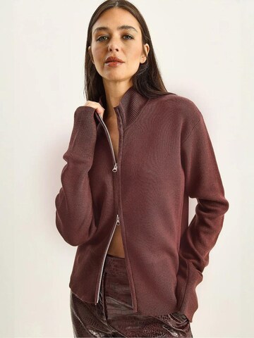 Bianco Lucci - Casaco de malha em vermelho