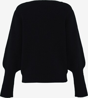 Pullover di faina in nero