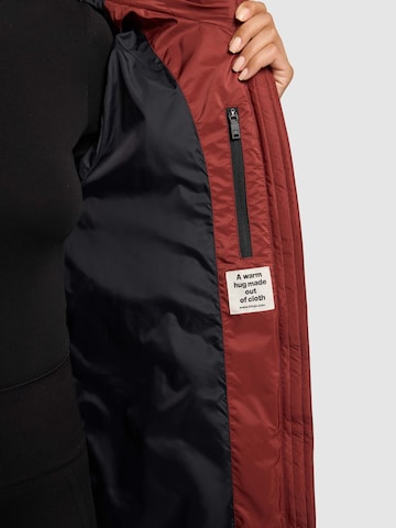 khujo Talvemantel 'Jilias5', värv punane