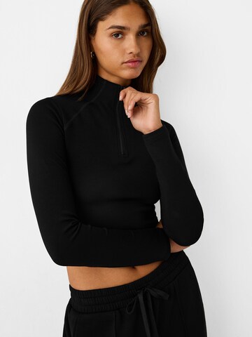 Bershka Sweatshirt in Schwarz