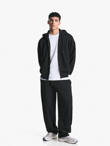 Bershka Baggy Bukser i sort