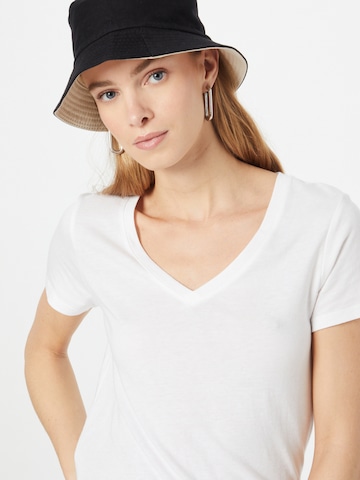 GAP T-Shirt in Weiß