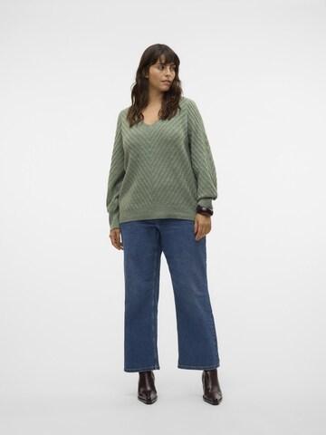 Vero Moda Curve Pullover 'STINNA' i grøn