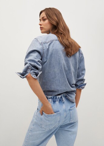 MANGO Loosefit Farkut 'Angela' värissä sininen