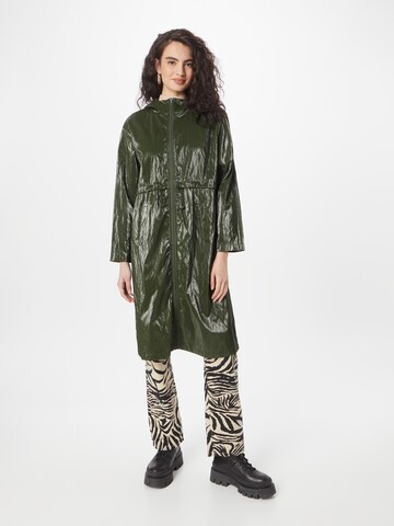 ICHI Between-Seasons Coat 'ETAZO' in Green: front