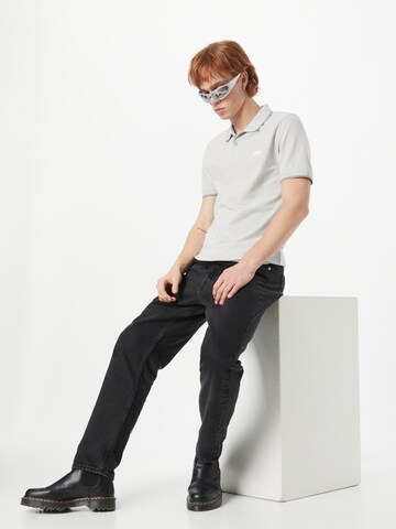 LEVI'S ® Shirt 'Slim Housemark Polo' in Grau