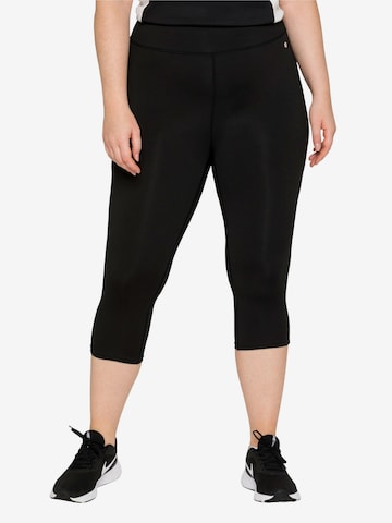 SHEEGO Skinny Workout Pants in Black: front