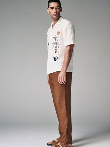 Regular Pantalon Next en marron