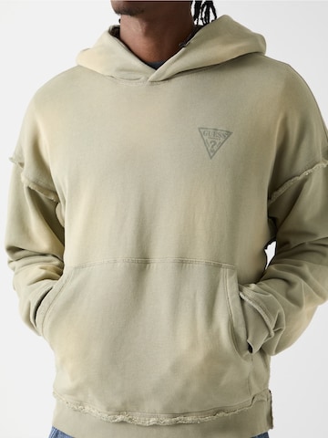 GUESS Sweatshirt in Green