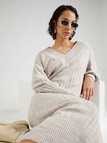 Robes en maille 'Tessa' ONLY en gris