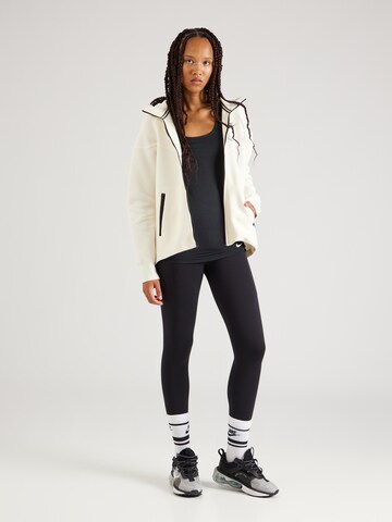 NIKE - Top deportivo en negro