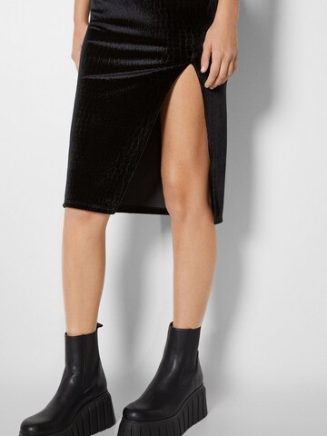 Bershka Kleid in Schwarz