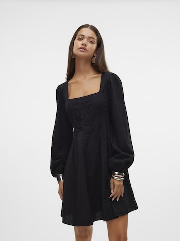 VERO MODA Kjole 'KLARA ' i sort: forside