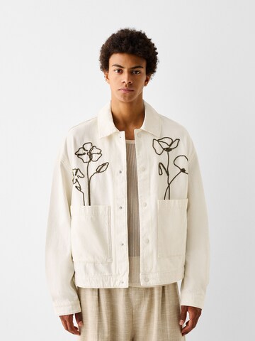 Bershka Between-Season Jacket in White: front