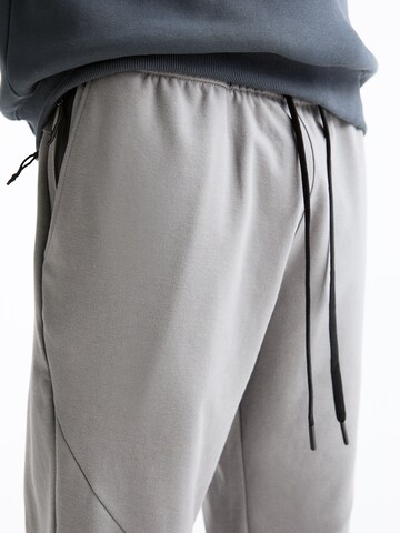 Pull&Bear Tapered Hose in Grau