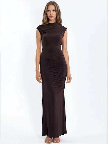 Hiccup Dress in Brown: front