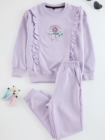 Trendyol - Ropa para correr en lila: frente