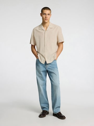 SELECTED Comfort fit Button Up Shirt in Beige