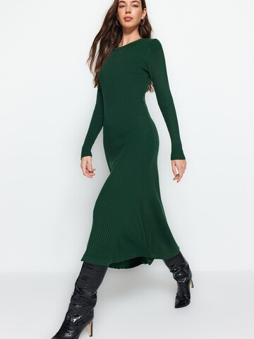 Trendyol Knit dress in Green: front