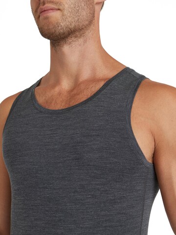 FALKE Undershirt in Grey