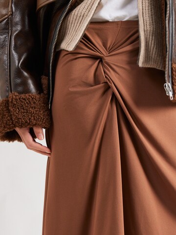 Gonna 'Nina' di ABOUT YOU in marrone