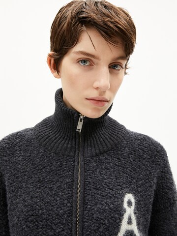 Cardigan ARMEDANGELS en noir