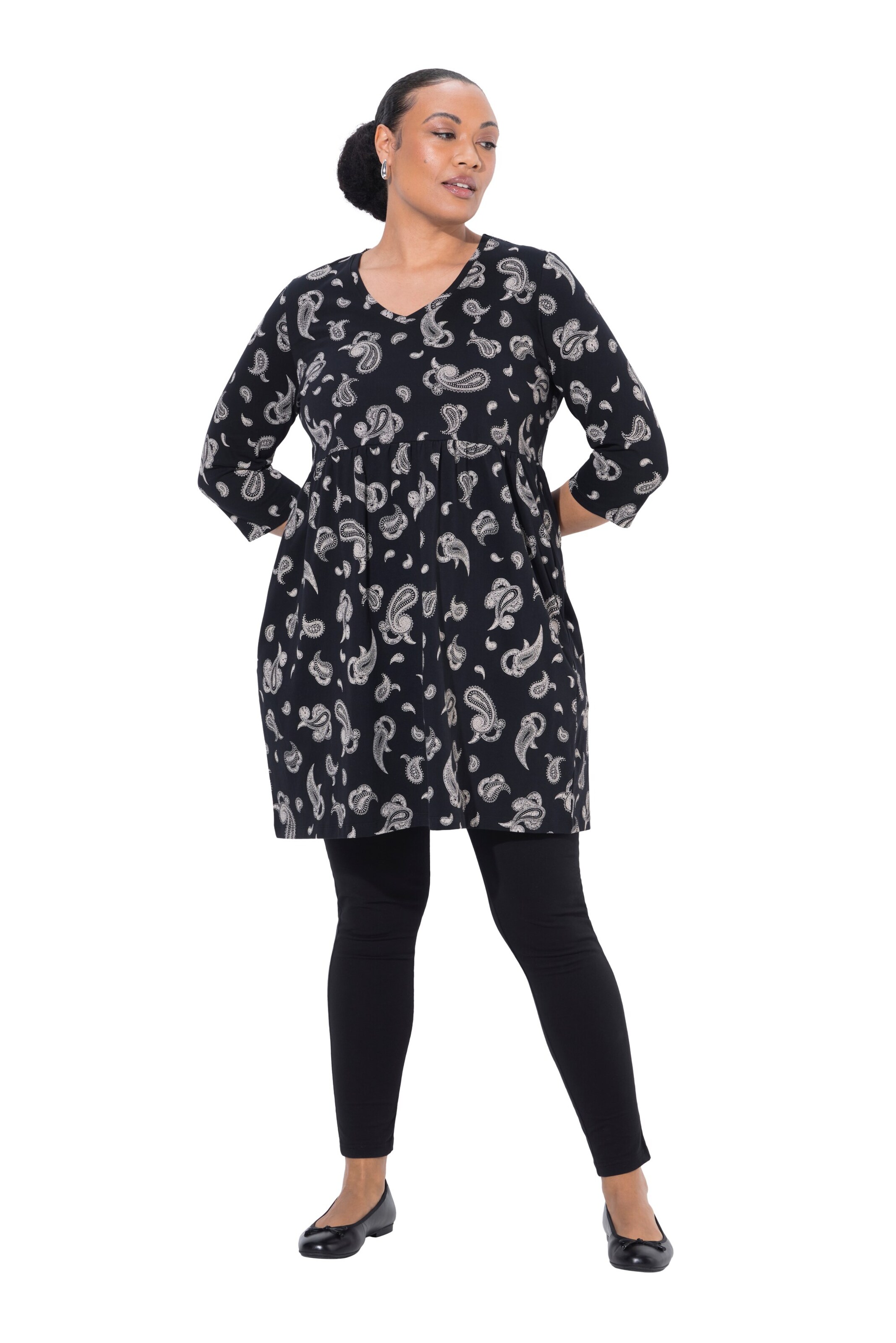 Ulla Popken Jurk in Zwart: voorkant