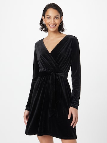 PIECES فستان 'STINE' بلون أسود: الأمام