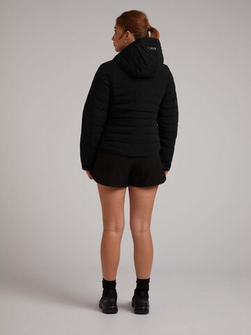 JACK1T Performance Jacket 'Cosmo' in Black