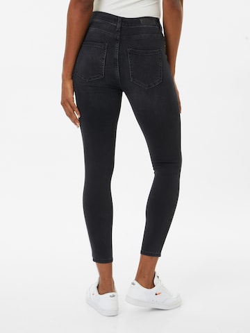 ONLY Skinny Jeans 'MILA' in Zwart