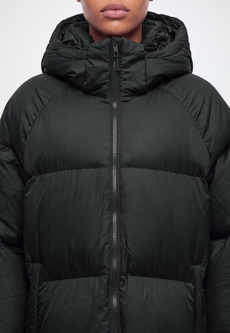 4F Outdoor jacket in Black