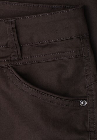 STREET ONE Regular Pants in Brown