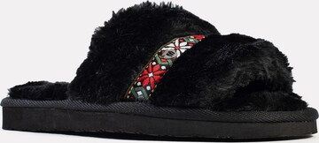 Minnetonka Mules 'London' in Black