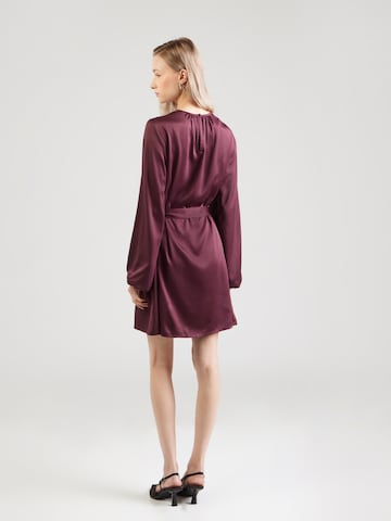 VILA - Vestido 'VISAINT' en rojo