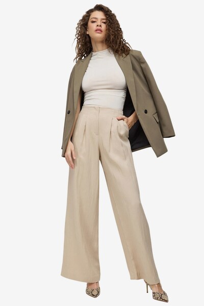 No Matter What Top in White, Item view