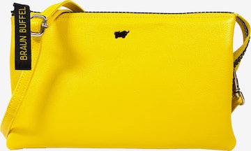 Braun Büffel Shoulder Bag 'Carpi' in Yellow: front