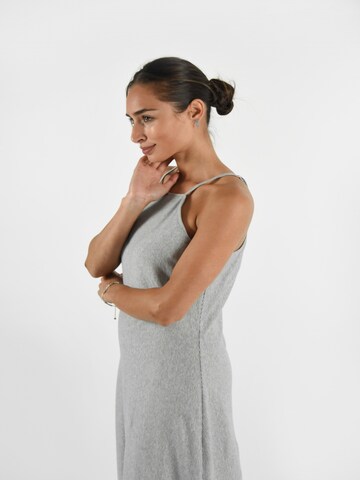 WEARABLE STORIES Dress 'Camille' in Grey