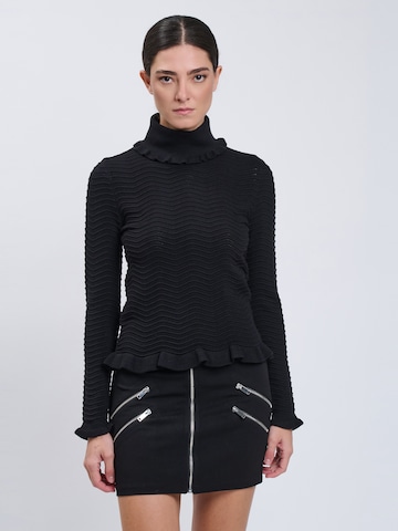 Influencer Pullover i sort: forside