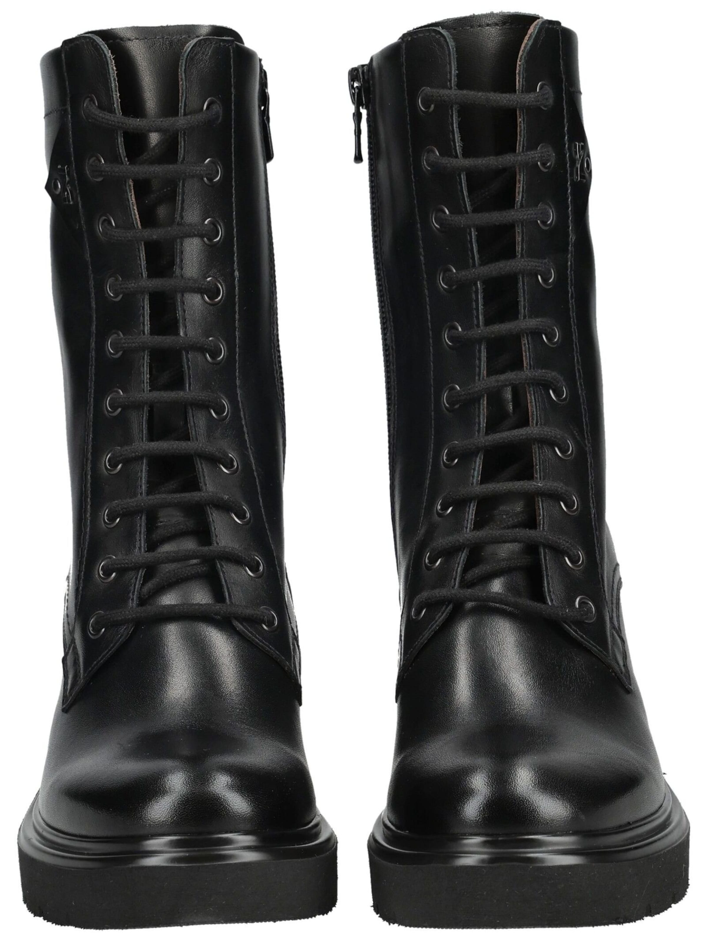 Nero Giardini Ankle Boots in Black