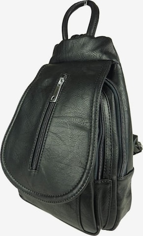 Kumixi Backpack in Black: front