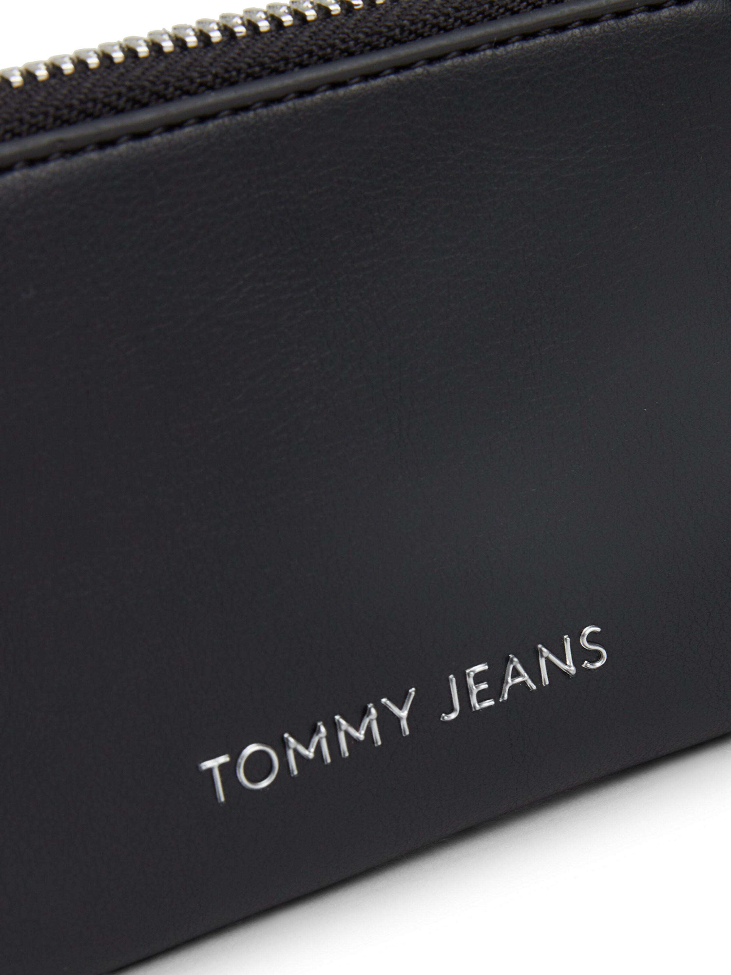 Tommy Jeans Wallet 'Essential' in Black