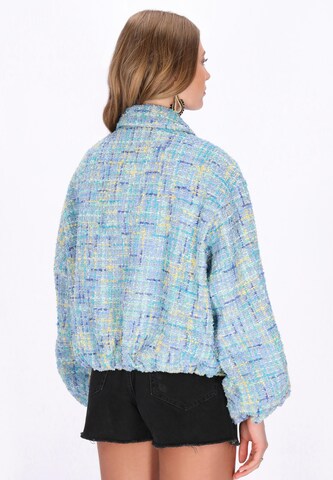 IZIA - Chaqueta de entretiempo en azul