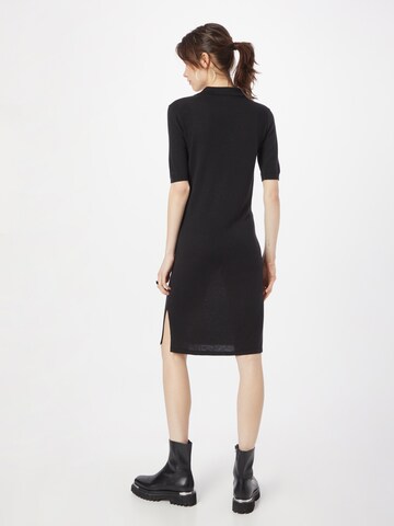 Calvin Klein Платье в Черный