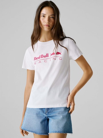 Red Bull Racing x Pepe Jeans Shirt in Wit: voorkant