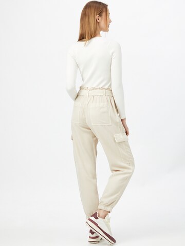 American Eagle Tapered Pants in Beige