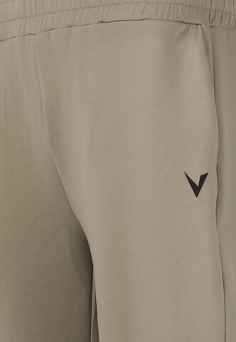 Virtus Tapered Sports trousers 'Taro' in Green